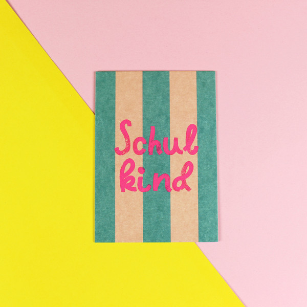 Ava & Yves Postkarte Schulkind türkis